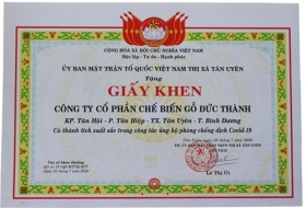 Công ty Gỗ Đức Thành vinh dự nhận giấy khen của Chủ tịch UBMT Tổ Quốc thị xã Tân Uyên, tỉnh Bình Dương