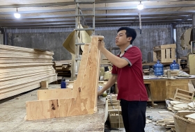 "Tự bơi" trong phát triển bền vững, doanh nghiệp ngành gỗ và nội thất gặp thách thức